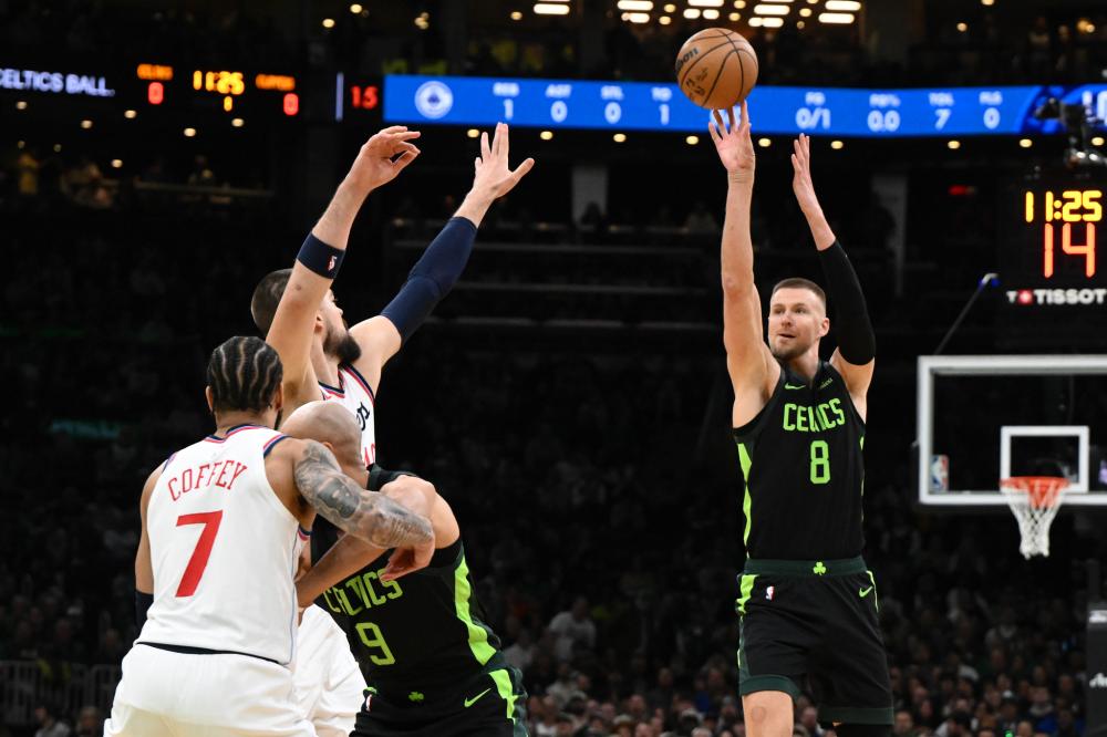 将为中国足 将为中国足