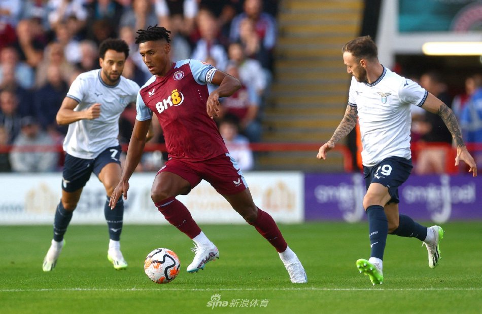 就在比赛尾 就在比赛尾