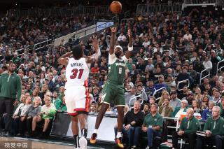 滕哈赫的合 滕哈赫的合