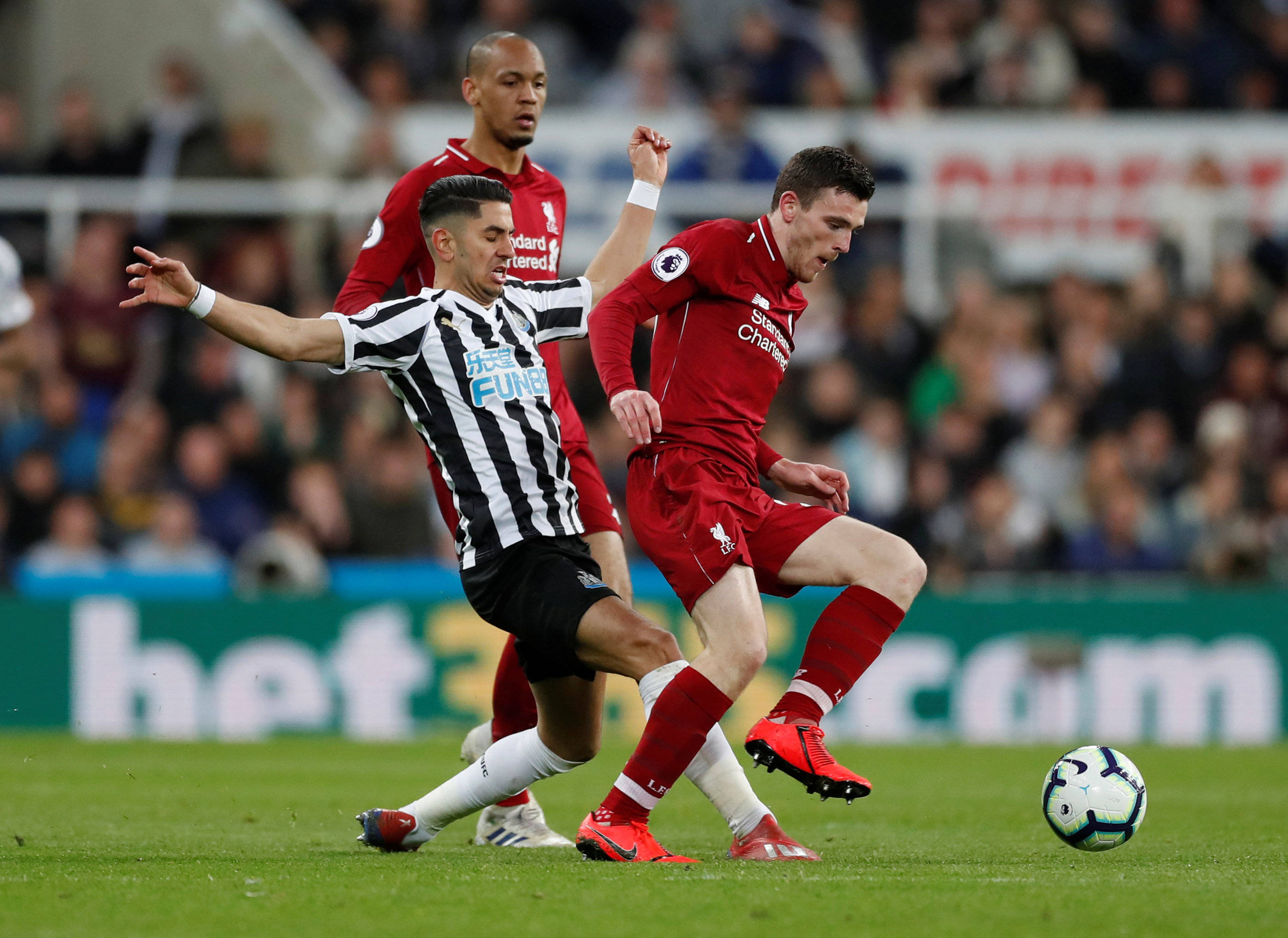 顽强表现赢 顽强表现赢